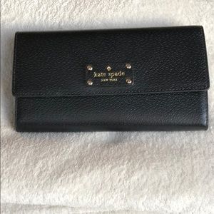 Kate spade “Wellesley Jean” wallet - black